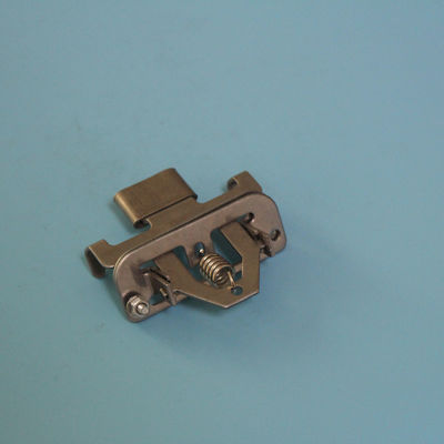 comprar La máquina de Stenter parte los repuestos de Bruckner Stenter del clip del protector de la cubierta protectora online manufacture