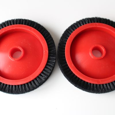 comprar Monforts Stenter Parts de la máquina de color rojo de tejido del cepillo de rueda de plástico cuerpo negro del cerdo pelo 26/22mm Dia interno online manufacture