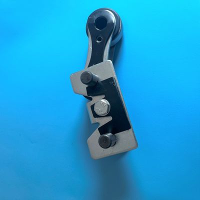 comprar Máquina de estentador Monforts Stenter cadena de zinc de revestimiento de acabado de la máquina de repuestos de acero inoxidable negro online manufacture