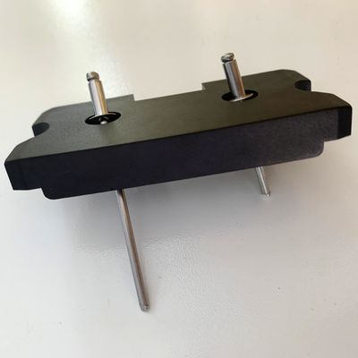 comprar Bruckner acabado repuestos Stenter piezas de la máquina almohadillas deslizantes Negro Color de carbono Peek material listo para el stock traer Revit Fabricación en línea