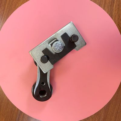 Monforts Stenter Máquina piezas de repuesto Enlace de cadena Material de acero Zinc Revestimiento Peek Material Bush